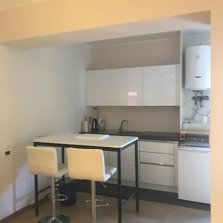 Flat 1936 *